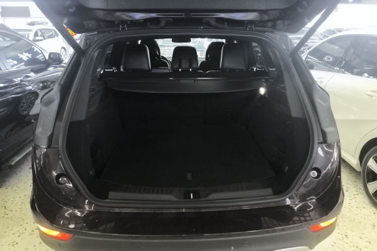 Used Lincoln MKC 2017 2.0T Four-Wheel Drive Zunya Edition Trunk