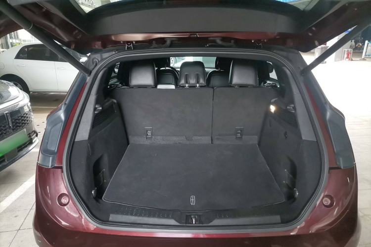 Used Lincoln MKC 2017 2.0T Four-Wheel Drive Zunya Edition Trunk