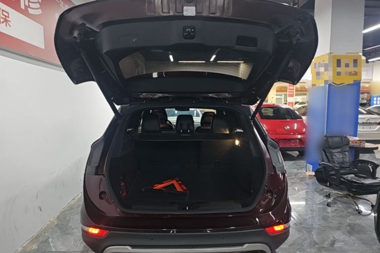Used Lincoln MKC 2017 2.0T Four-Wheel Drive Zunya Edition Trunk