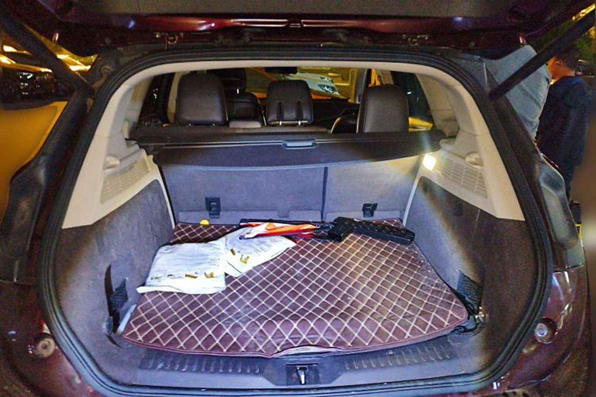Used Lincoln MKC 2017 2.0T Two-Wheel-Drive Luxury Edition Trunk
