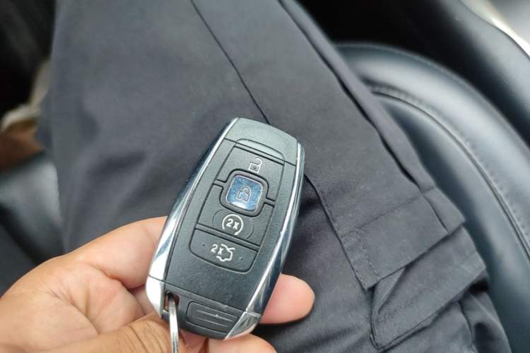 Used Lincoln MKC 2017 2.0T Four-Wheel Drive Zunya Edition Vehicle Key
