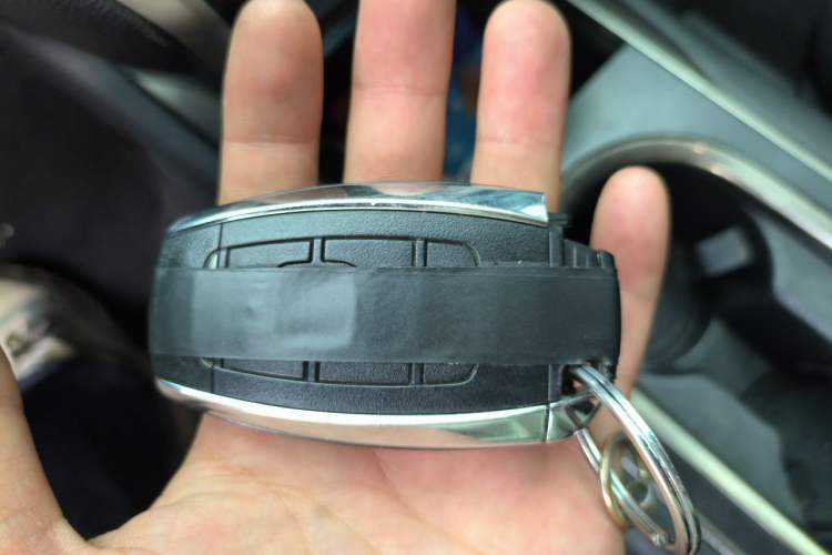 Used Lincoln MKC 2017 2.0T Two-Wheel Drive Zunyue Edition Vehicle Key