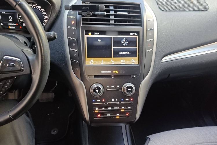 Used Lincoln MKC 2017 2.0T Two-Wheel Drive Zunyue Edition Audio And AC Panel