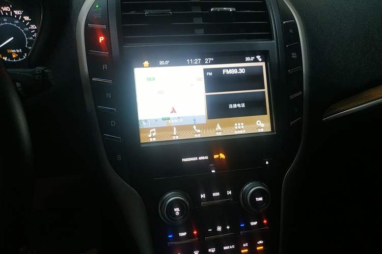 Used Lincoln MKC 2017 2.0T Two-Wheel-Drive Luxury Edition Audio And AC Panel