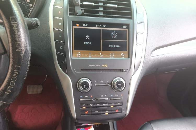 Used Lincoln MKC 2017 2.0T Two-Wheel Drive Zunyue Edition Audio And AC Panel