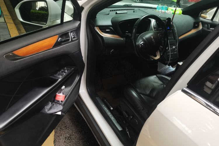 Used Lincoln MKC 2017 2.0T Four-Wheel Drive Zunya Edition Driver Seat