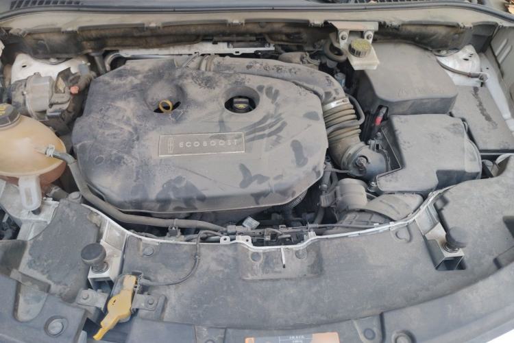 Used Lincoln MKC 2017 2.0T Four-Wheel Drive Prestige Edition Engine Bay