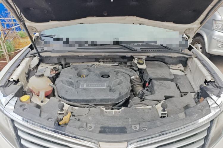 Used Lincoln MKC 2017 2.0T Two-Wheel Drive Deluxe Edition Engine Bay