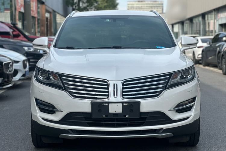 Used Lincoln MKC 2017 2.0T Two-Wheel Drive Deluxe Edition Exterior 1