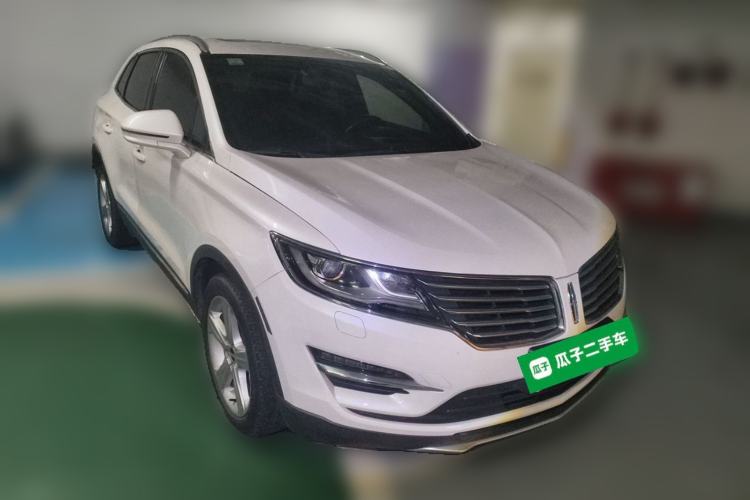 Used Lincoln MKC 2017 2.0T Two-Wheel Drive Deluxe Edition Exterior 2