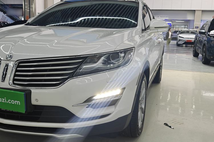 Used Lincoln MKC 2017 2.0T Four-Wheel Drive Zunya Edition Exterior 3