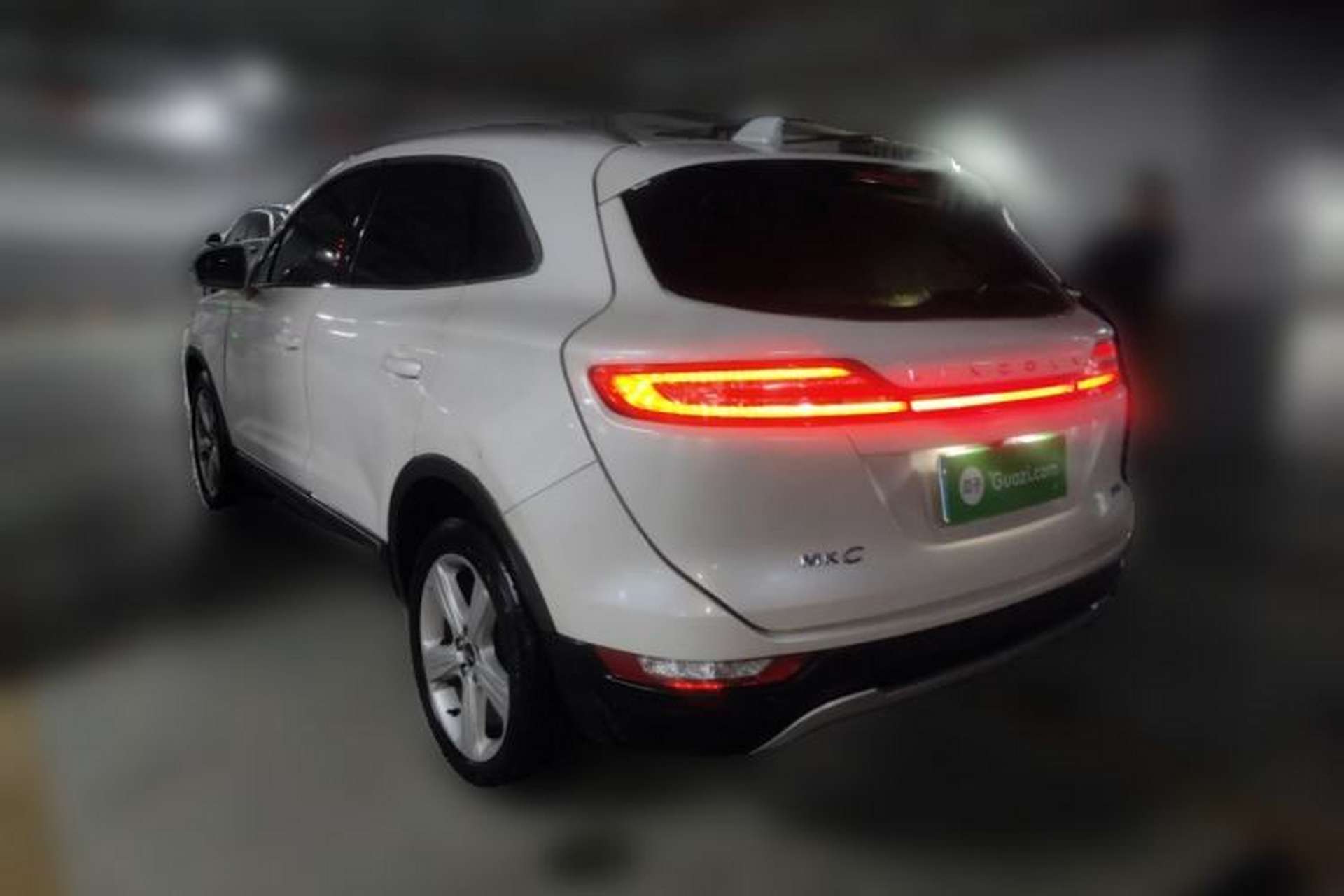 Used Lincoln MKC 2017 2.0T Two-Wheel Drive Deluxe Edition Exterior 3