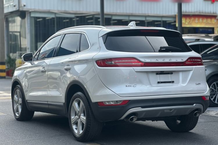 Used Lincoln MKC 2017 2.0T Two-Wheel Drive Deluxe Edition Exterior 3