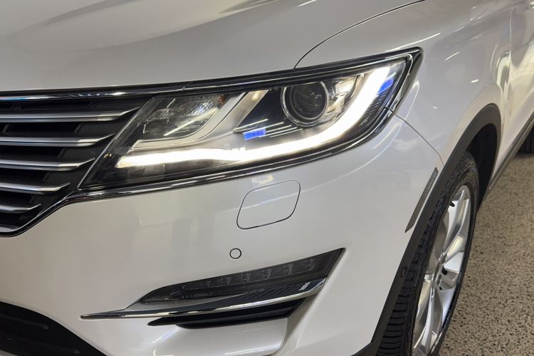Used Lincoln MKC 2017 2.0T Four-Wheel Drive Zunya Edition Exterior 4
