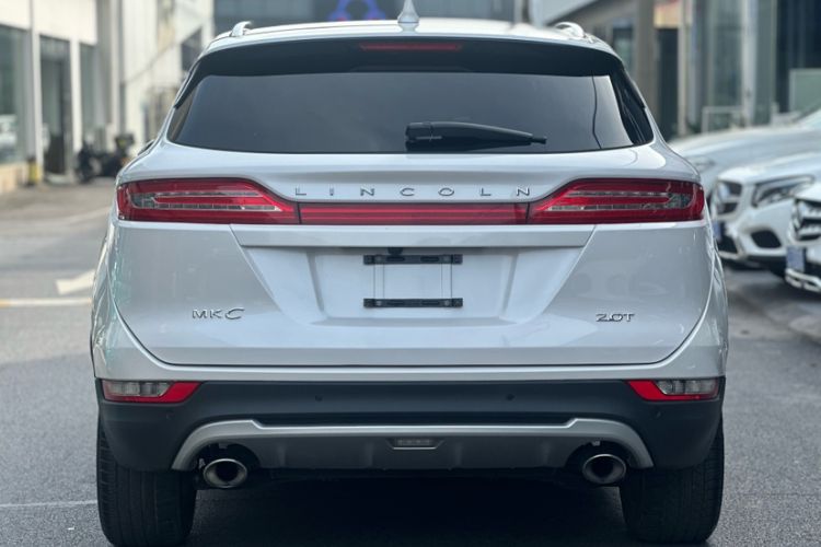Used Lincoln MKC 2017 2.0T Two-Wheel Drive Deluxe Edition Exterior 4