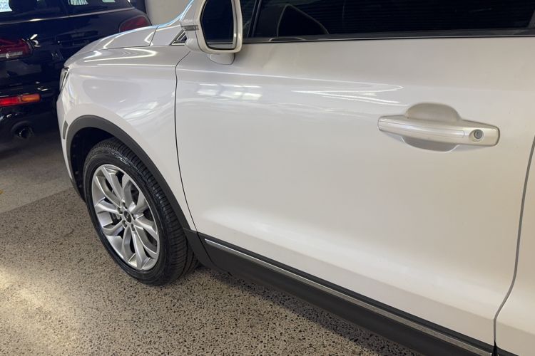 Used Lincoln MKC 2017 2.0T Four-Wheel Drive Zunya Edition Exterior 5