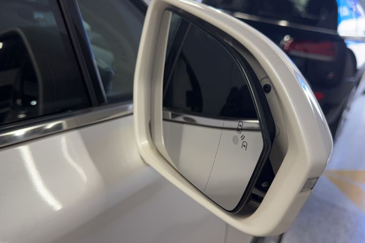 Used Lincoln MKC 2017 2.0T Four-Wheel Drive Zunya Edition Exterior 7