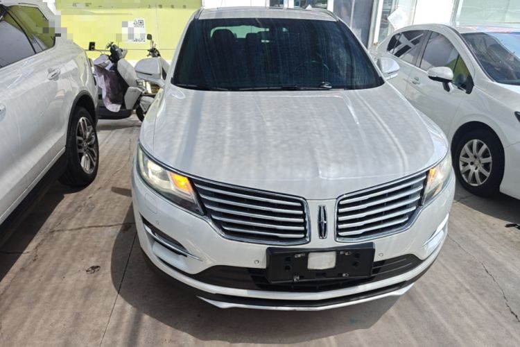 Used Lincoln MKC 2017 2.0T Two-Wheel-Drive Luxury Edition Front