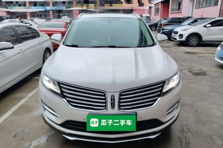 Used Lincoln MKC 2017 2.0T Two-Wheel-Drive Luxury Edition Front