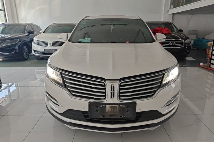 Used Lincoln MKC 2017 2.0T Two-Wheel-Drive Luxury Edition Front