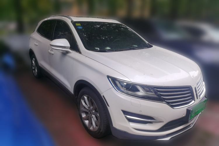 Used Lincoln MKC 2017 2.0T Four-Wheel Drive Prestige Edition Front Right 45 Deg