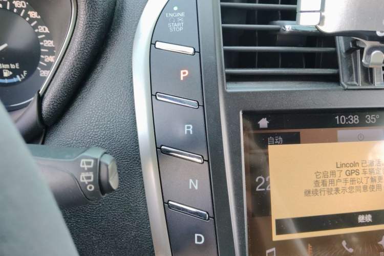 Used Lincoln MKC 2017 2.0T Four-Wheel Drive Zunya Edition Gear Lever