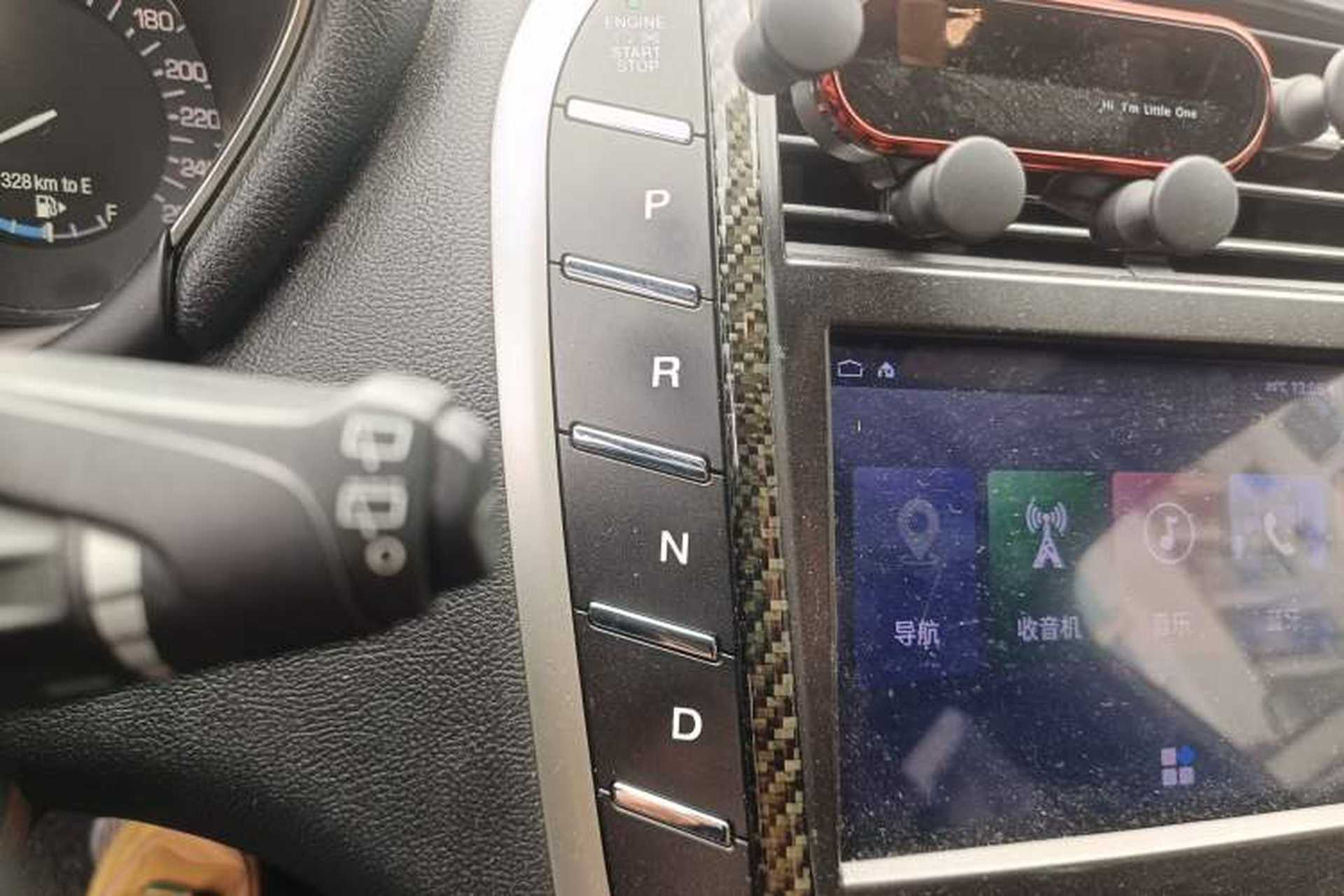 Used Lincoln MKC 2017 2.0T Two-Wheel Drive Deluxe Edition Gear Lever