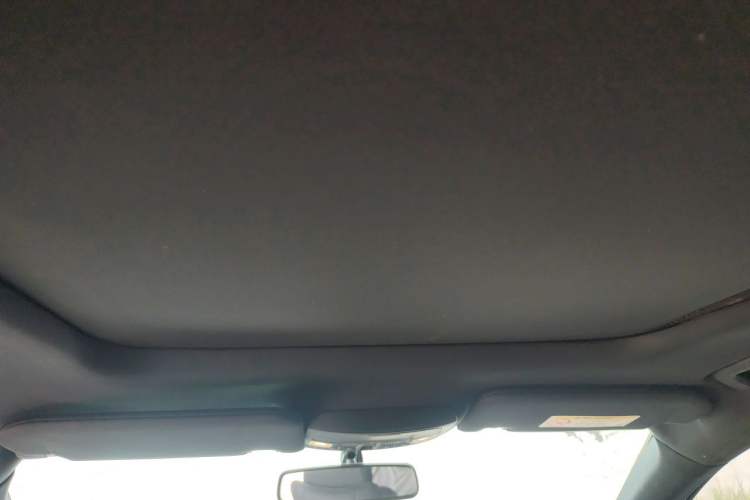 Used Lincoln MKC 2017 2.0T Two-Wheel-Drive Luxury Edition Headliner