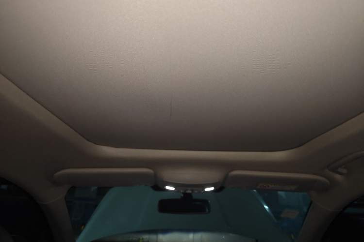 Used Lincoln MKC 2017 2.0T Two-Wheel-Drive Luxury Edition Headliner