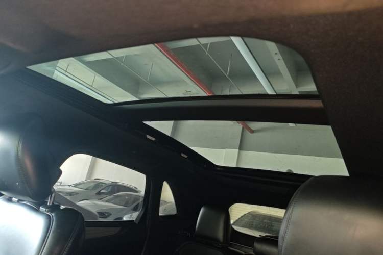 Used Lincoln MKC 2017 2.0T Two-Wheel Drive Deluxe Edition Headliner