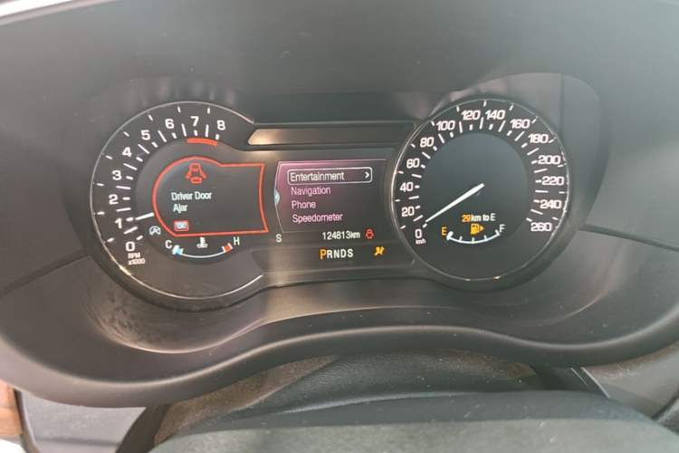 Used Lincoln MKC 2017 2.0T Two-Wheel-Drive Luxury Edition Instrument Cluster