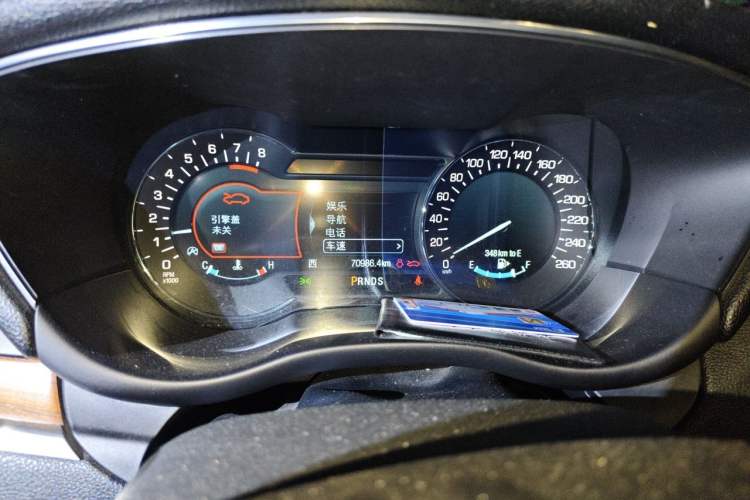 Used Lincoln MKC 2017 2.0T Two-Wheel-Drive Luxury Edition Instrument Cluster