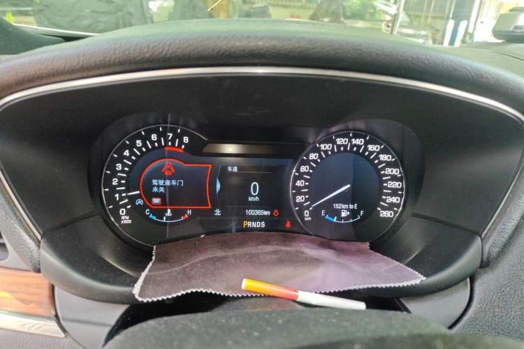 Used Lincoln MKC 2017 2.0T Two-Wheel-Drive Luxury Edition Instrument Cluster