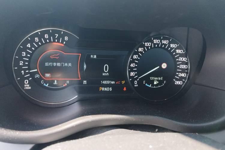 Used Lincoln MKC 2017 2.0T Two-Wheel-Drive Luxury Edition Instrument Cluster