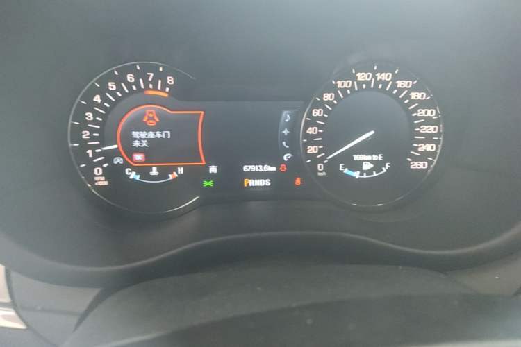 Used Lincoln MKC 2017 2.0T Two-Wheel Drive Deluxe Edition Instrument Cluster
