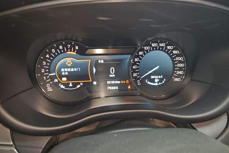 Used Lincoln MKC 2017 2.0T Two-Wheel Drive Deluxe Edition Instrument Cluster