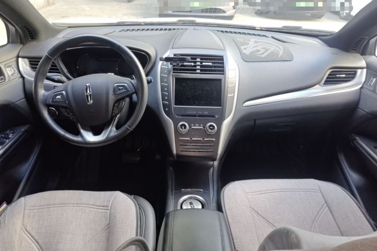 Used Lincoln MKC 2017 2.0T Two-Wheel Drive Zunyue Edition Interior 2