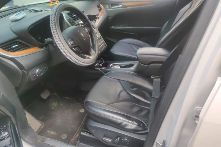 Used Lincoln MKC 2017 2.0T Four-Wheel Drive Zunya Edition Left Front Seat