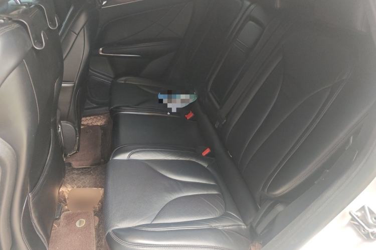 Used Lincoln MKC 2017 2.0T Four-Wheel Drive Prestige Edition Left Rear Seat