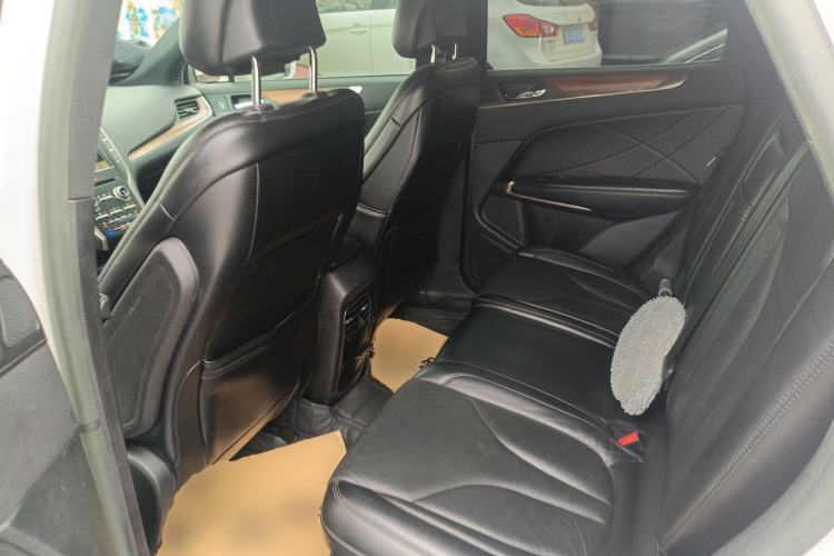 Used Lincoln MKC 2017 2.0T Four-Wheel Drive Zunya Edition Left Rear Seat