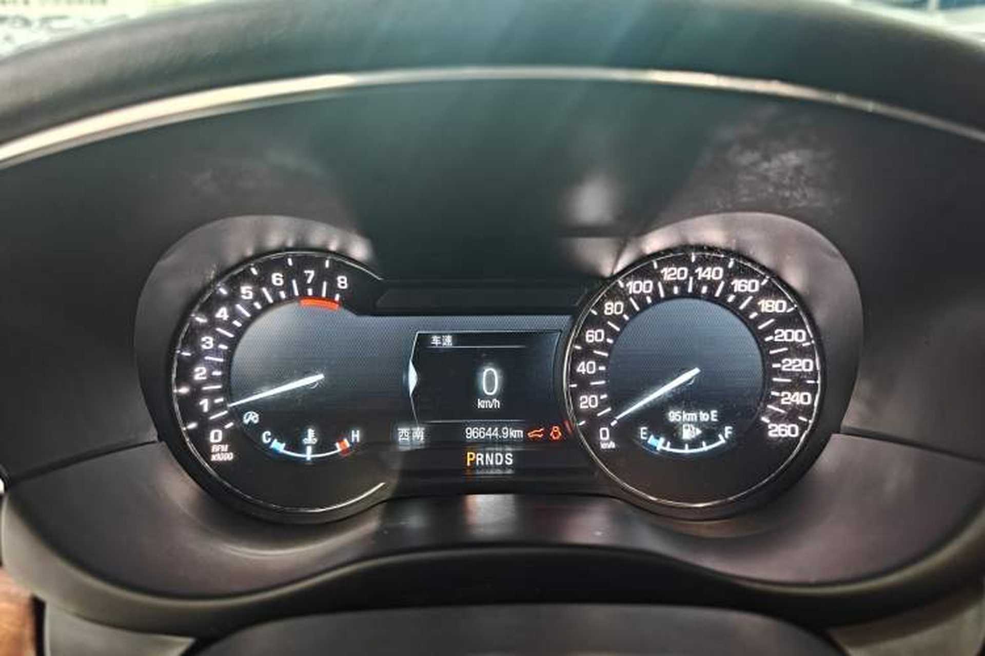 Used Lincoln MKC 2017 2.0T Four-Wheel Drive Zunya Edition Odometer Close Up
