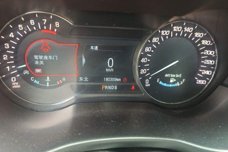 Used Lincoln MKC 2017 2.0T Four-Wheel Drive Prestige Edition Odometer Close Up