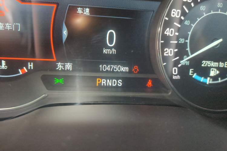 Used Lincoln MKC 2017 2.0T Two-Wheel Drive Zunyue Edition Odometer Close Up