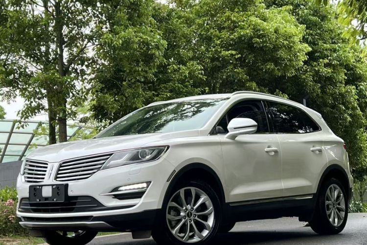 Used Lincoln MKC 2017 2.0T Four-Wheel Drive Zunya Edition Guazi used car, China used car export, Used car for sale, Used cars, Cheapest cars for sale