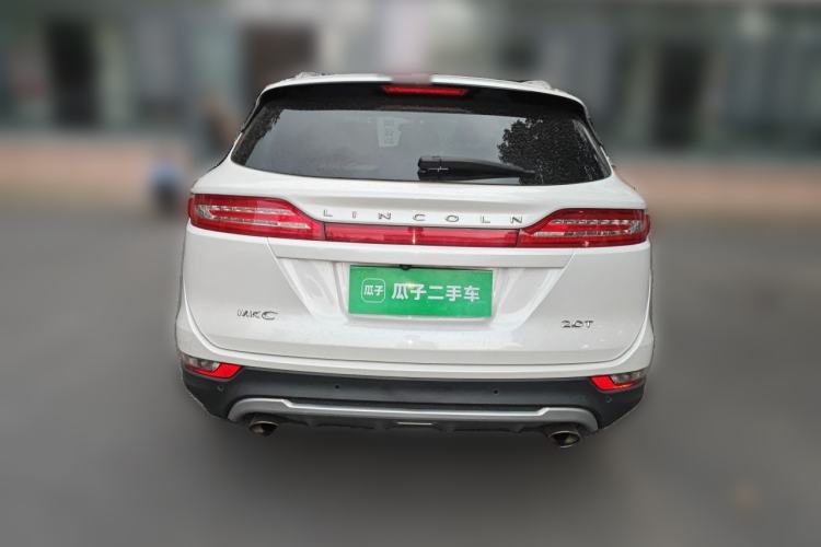 Used Lincoln MKC 2017 2.0T Two-Wheel-Drive Luxury Edition Rear