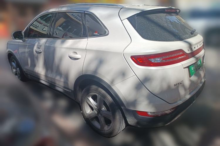 Used Lincoln MKC 2017 2.0T Two-Wheel Drive Deluxe Edition Rear Left 45 Deg