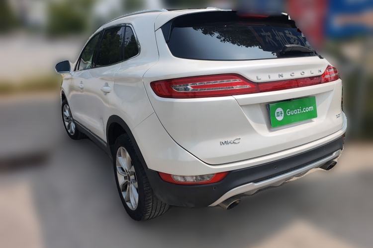 Used Lincoln MKC 2017 2.0T Two-Wheel-Drive Luxury Edition Rear Left 45 Deg
