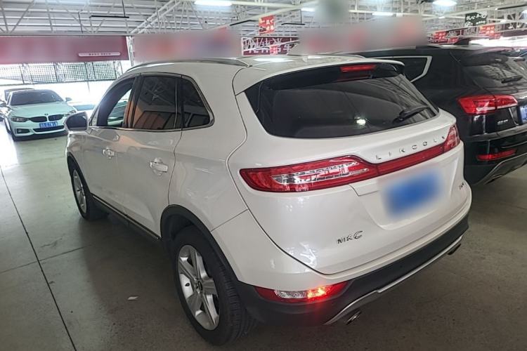Used Lincoln MKC 2017 2.0T Two-Wheel Drive Deluxe Edition Rear Left 45 Deg