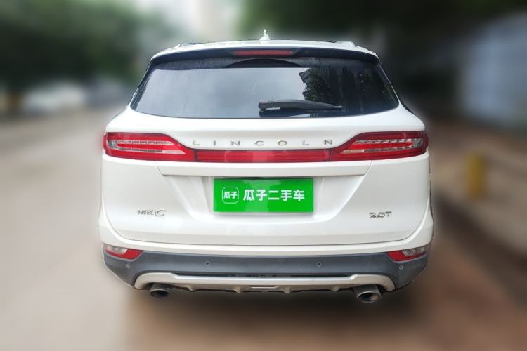 Used Lincoln MKC 2017 2.0T Two-Wheel-Drive Luxury Edition Rear