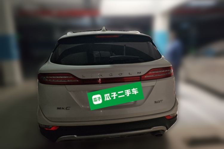 Used Lincoln MKC 2017 2.0T Two-Wheel Drive Deluxe Edition Rear